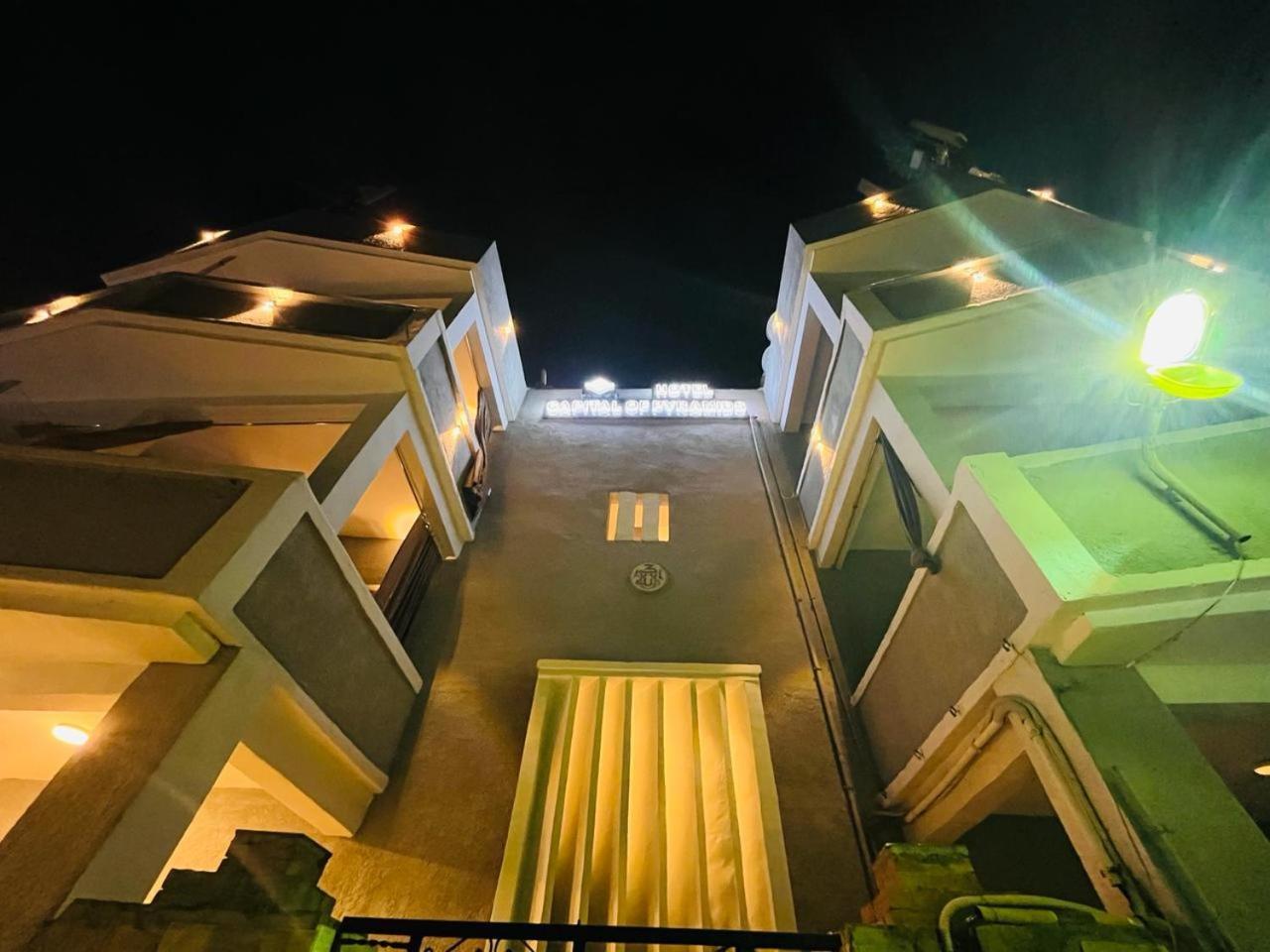 Capital Front Pyramids & Sphinx View فندق Kafret el-Gabal