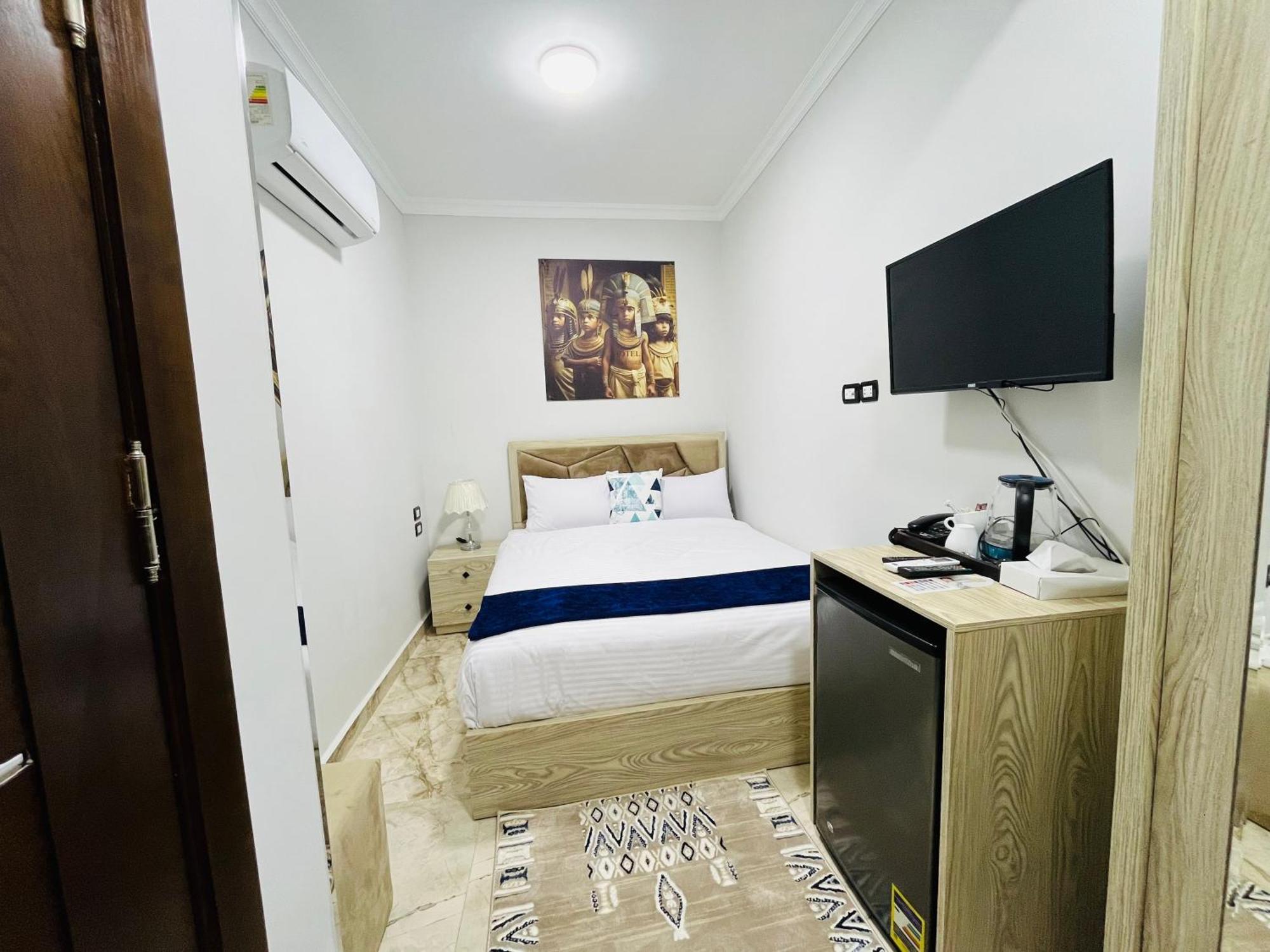 Capital Of Pyramids Hotel 3* Kafrat al Jabal
