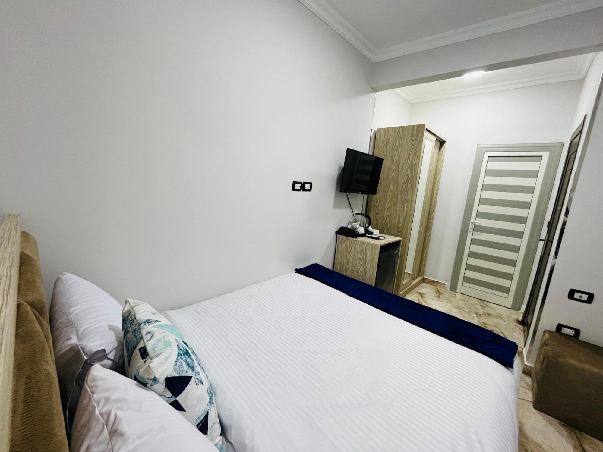 Hotel Capital Of Pyramids Hotel