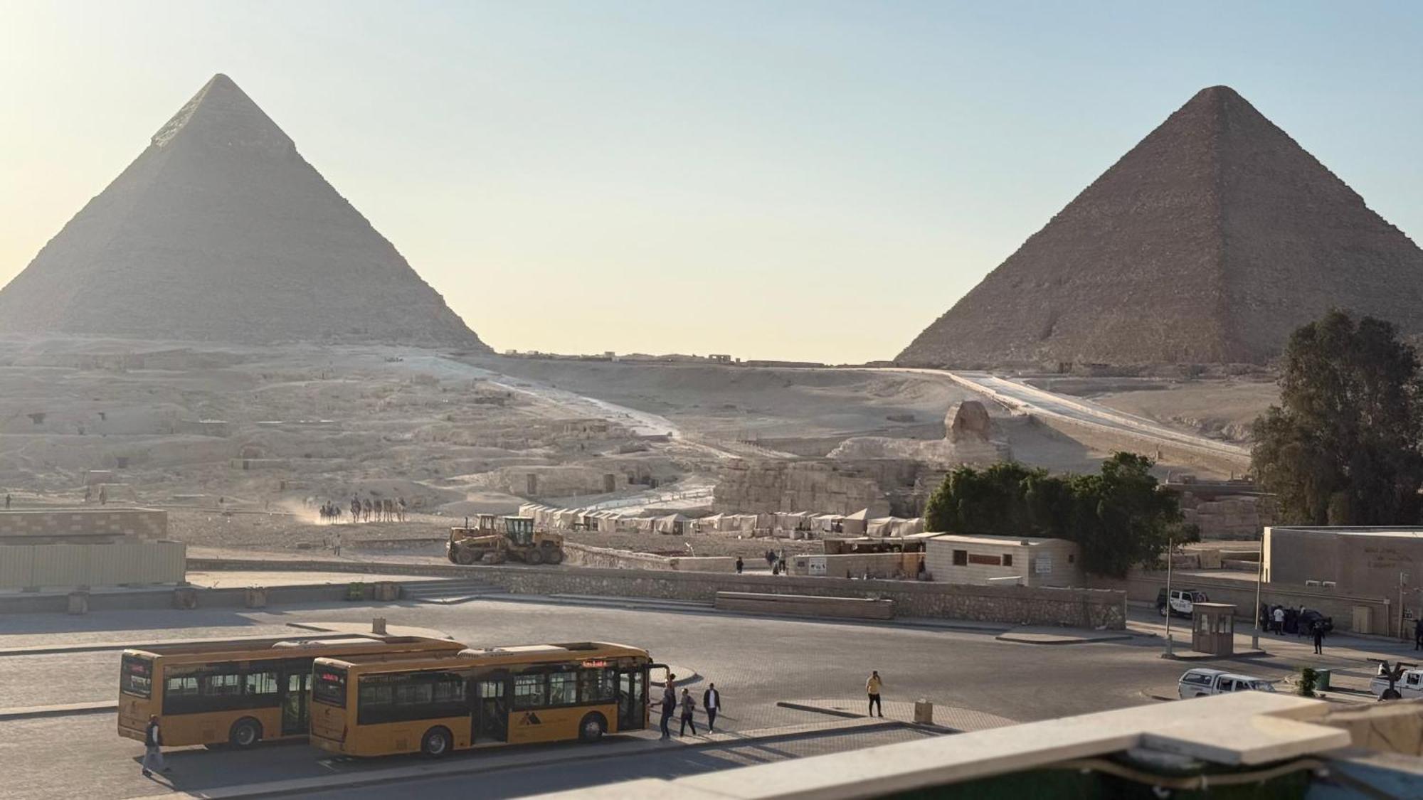 Capital Front Pyramids & Sphinx View 3*